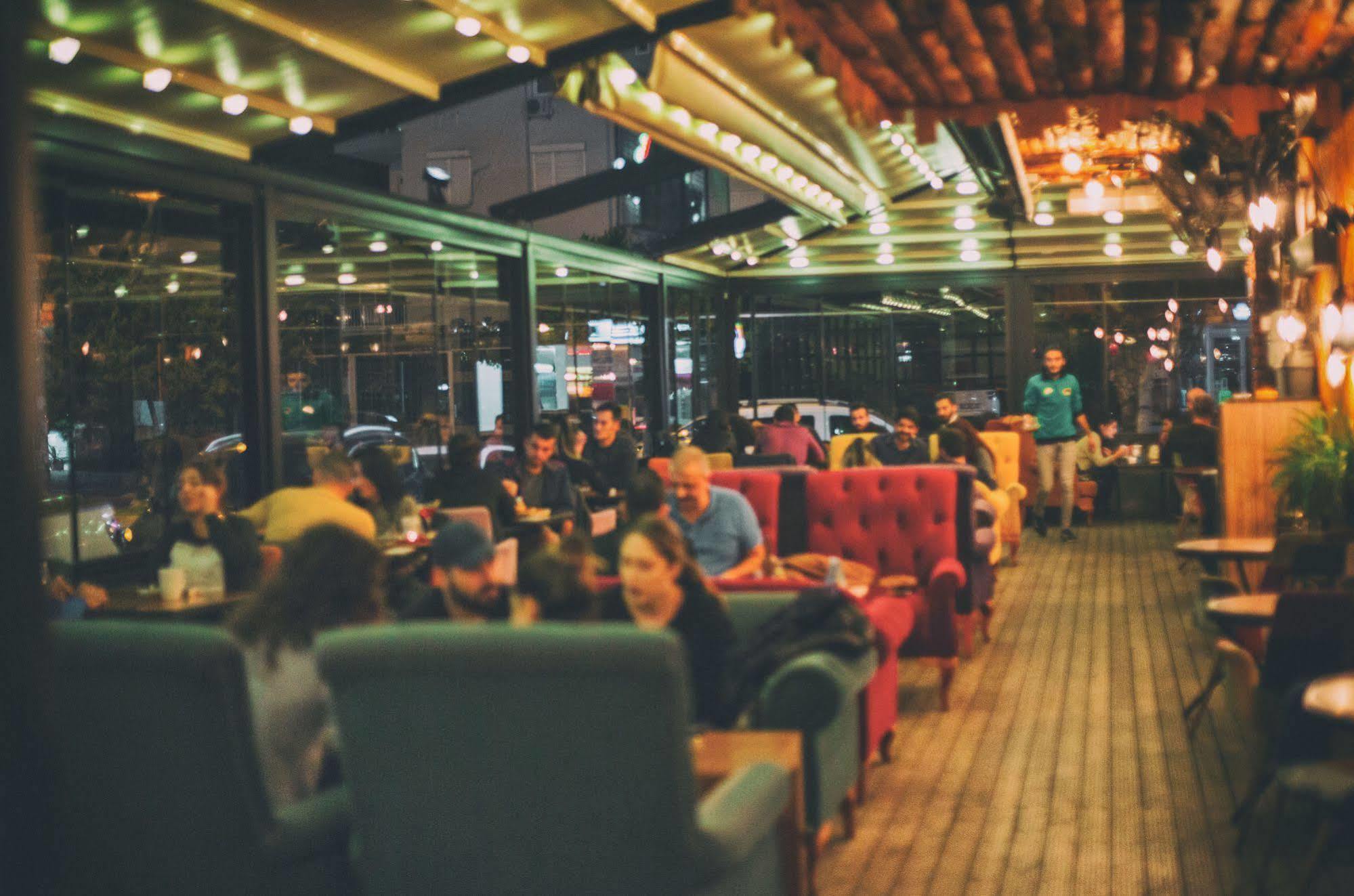 Voswos Garage Coffee Hotel Antalya Extérieur photo